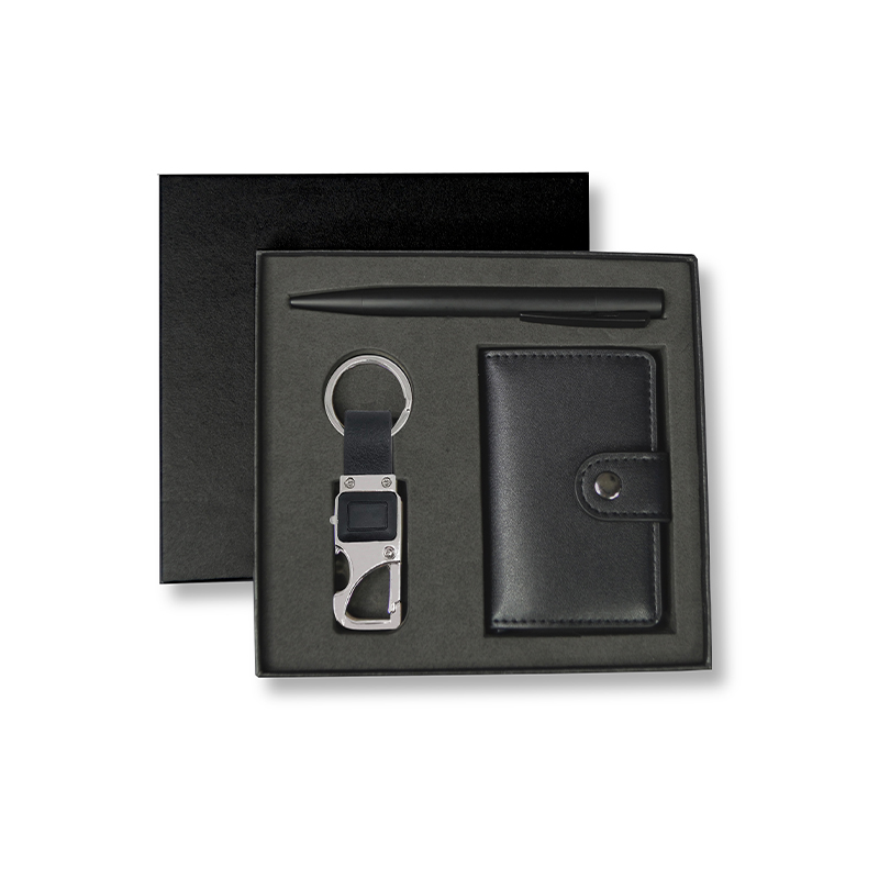 REINE –  Set of RFID Card Holder, Key Chain and Pen – Black